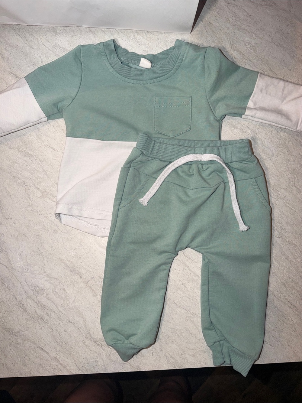 Kids Sage Green Jogger Suit, 6-12M